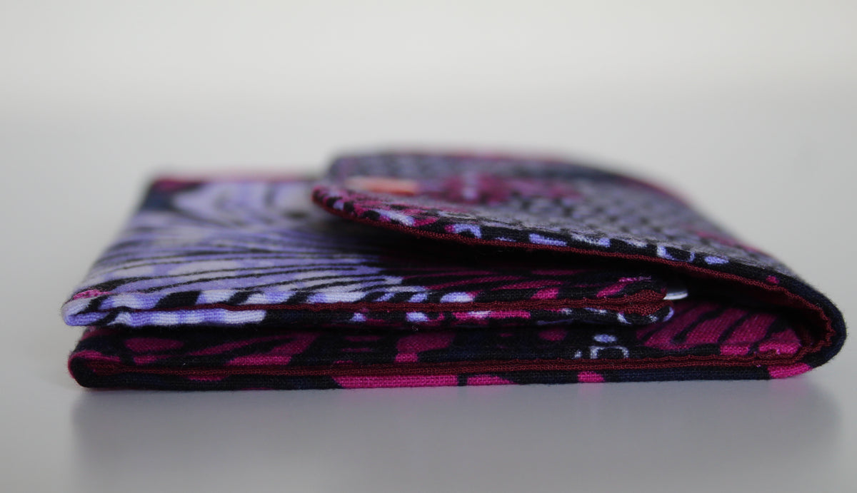 Ivhu 2-Pocket Card Holder